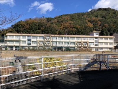 宿田曽小学校